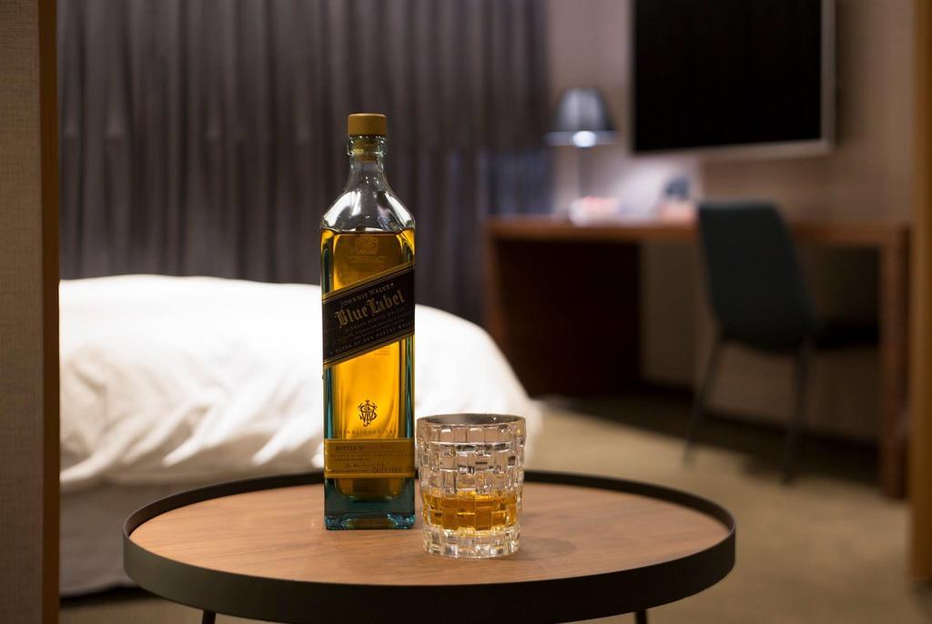 Noble Hotel Taipei Bagian luar foto